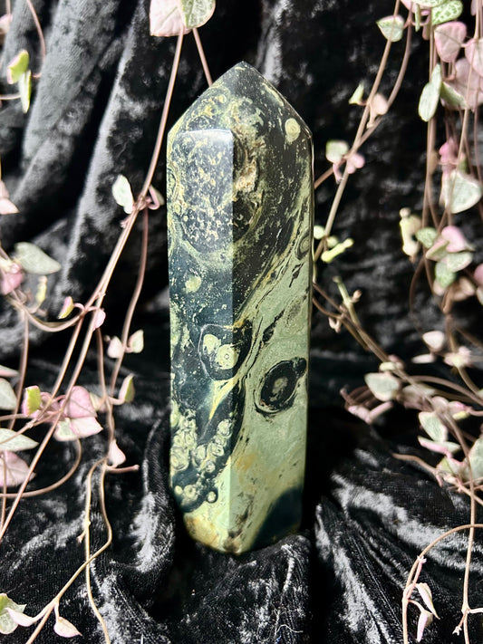 Kambaba Jasper tower