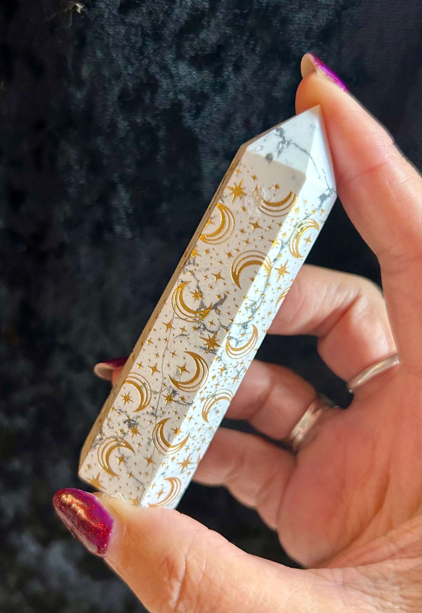 White stars and moon Howlite point