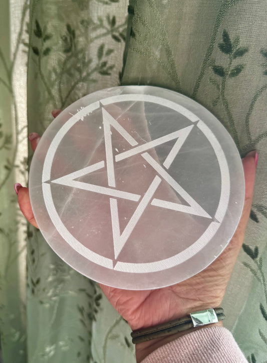 Large selenite charging plate