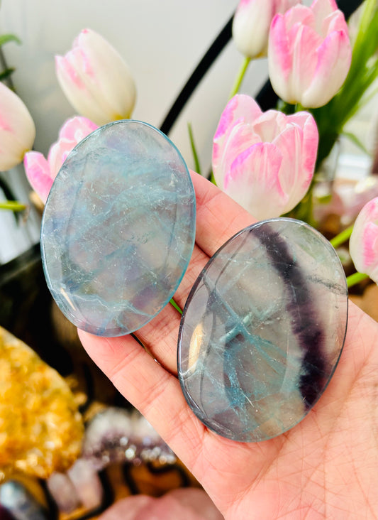 Fluorite palms